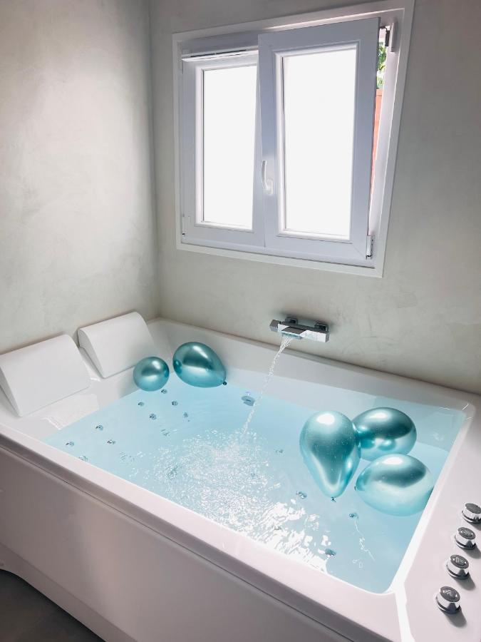 Spa Jungle Le Mesnil-Saint-Denis Экстерьер фото
